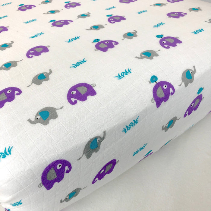 Bamboo fitted crib sheet - Elephant